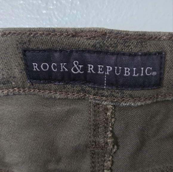 Rock & Republic | Kashmiere Crop Olive Green Jeans Size 14 - Picture 6 of 8